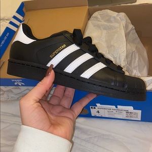 Adidas superstar